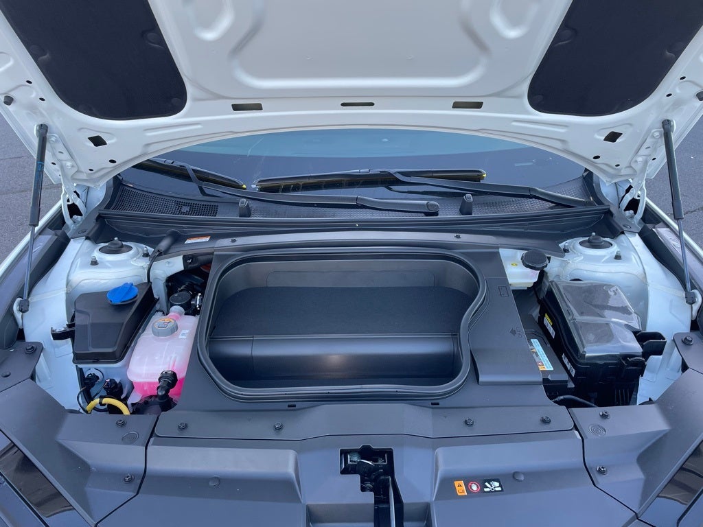 2025 Hyundai IONIQ 6 SE