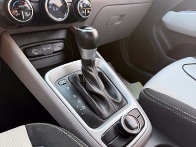 2024 Hyundai VENUE SEL CPO Eligible