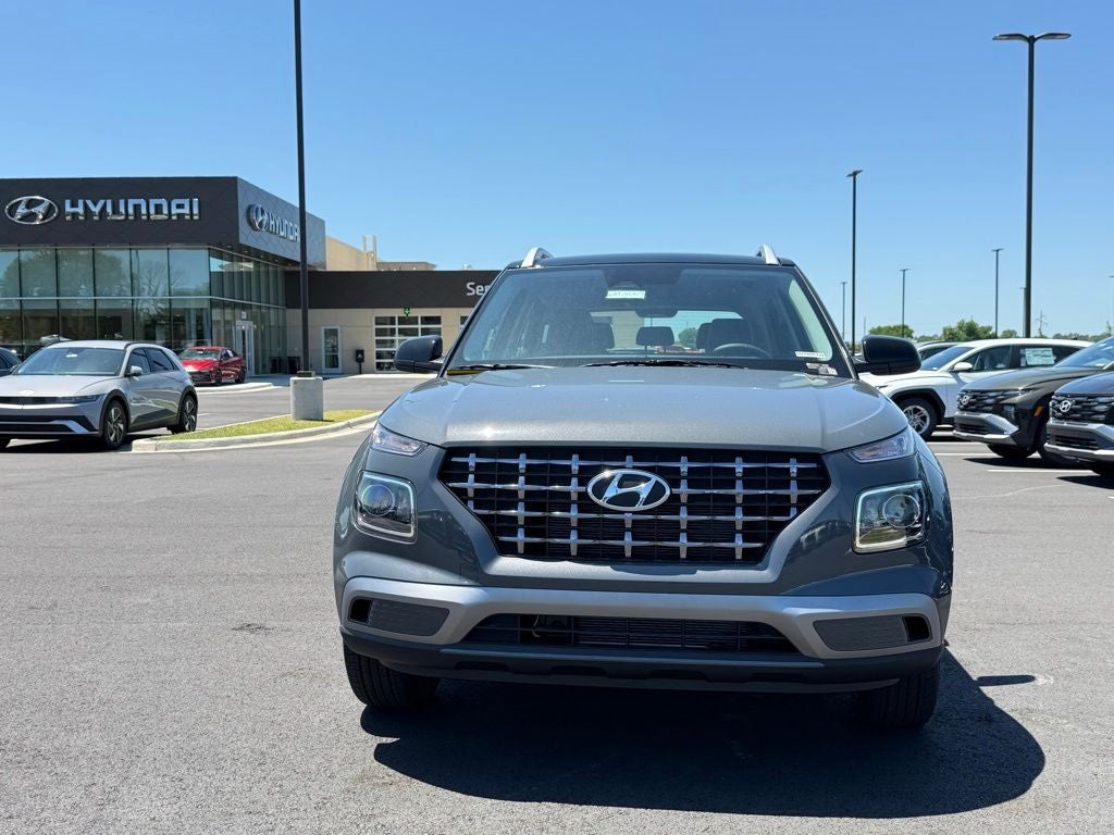 2026 Hyundai VENUE SEL W/Two-Tone Roof