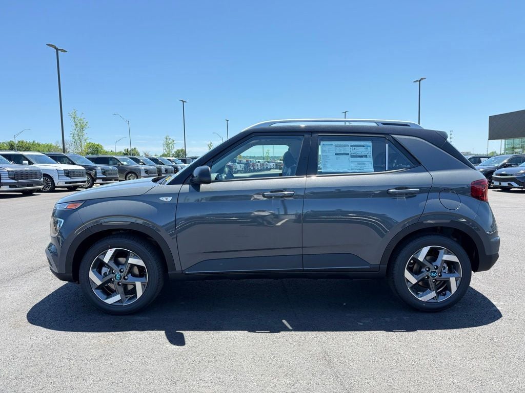 2026 Hyundai VENUE SEL W/Two-Tone Roof