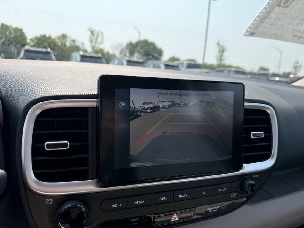 2025 Hyundai VENUE SEL CPO ELIGIBLE