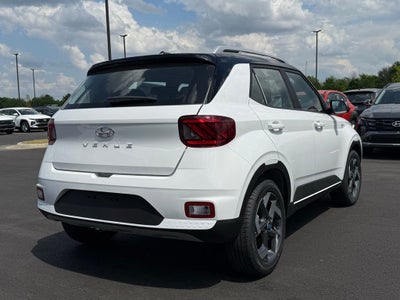 2026 Hyundai VENUE SEL W/Two-Tone Roof