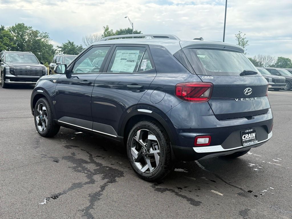 2026 Hyundai VENUE SEL W/Two-Tone Roof