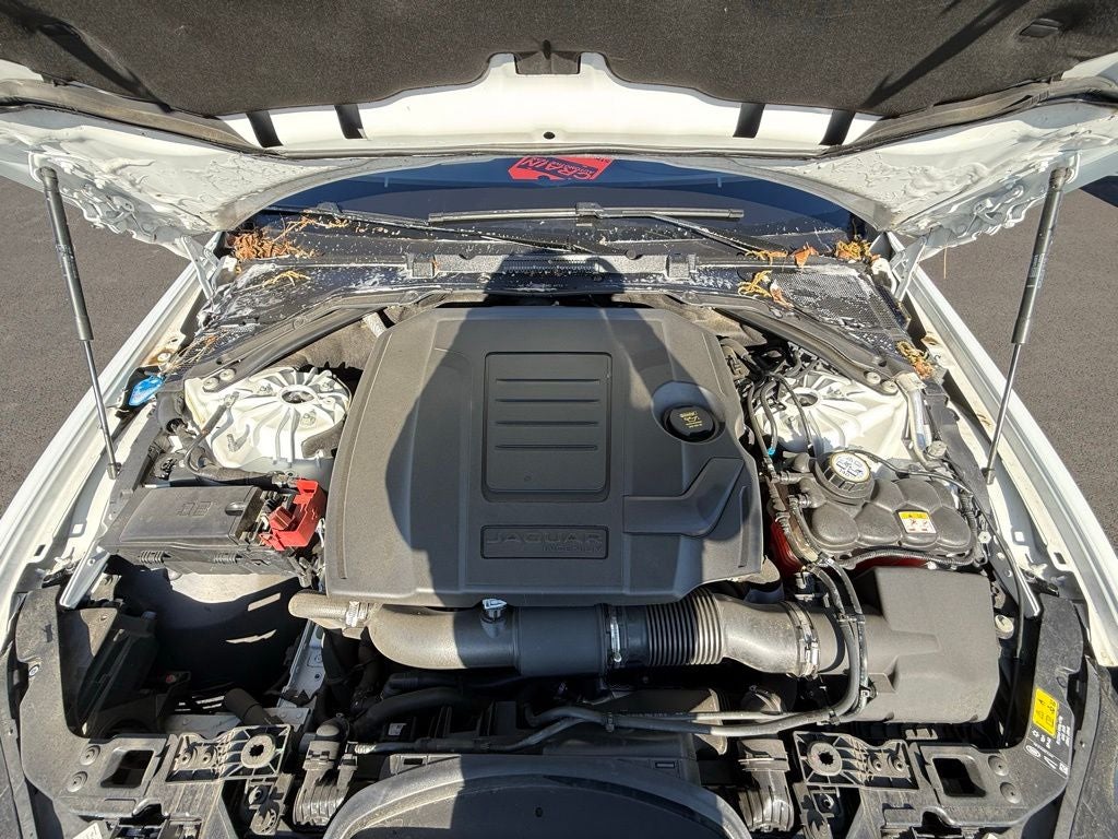 2019 Jaguar XE 25t Premium