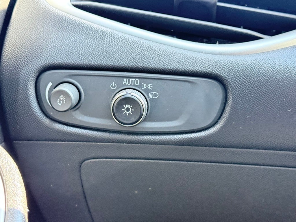 2023 Chevrolet Malibu RS