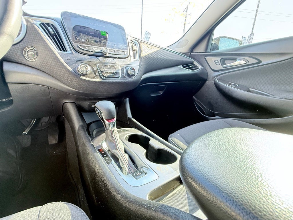 2023 Chevrolet Malibu RS