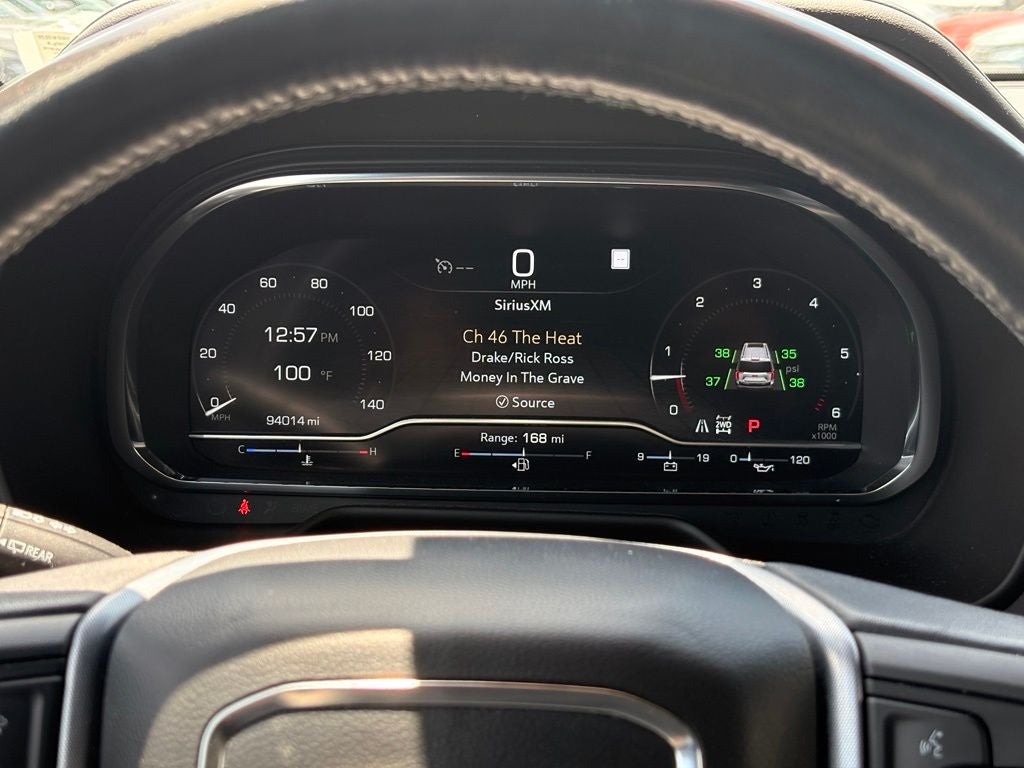 2022 GMC Yukon SLT