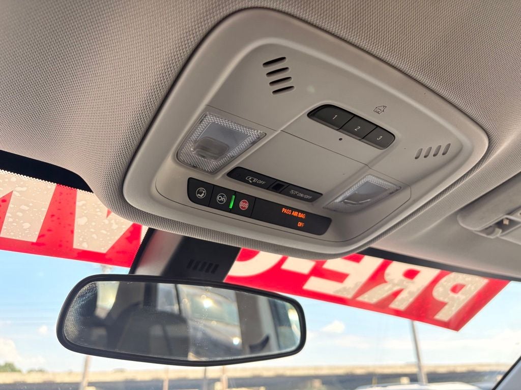 2018 Chevrolet Traverse LT Cloth w/1LT