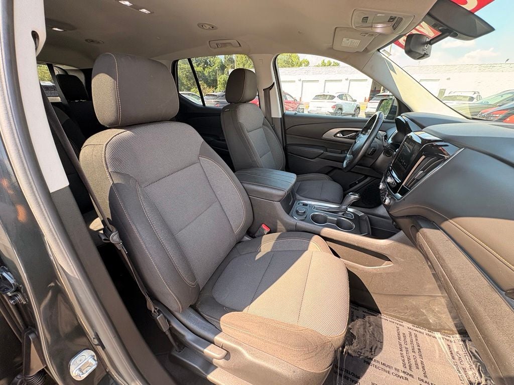 2018 Chevrolet Traverse LT Cloth w/1LT