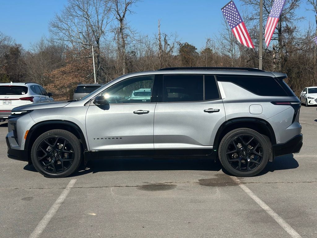 2025 Chevrolet Traverse RS