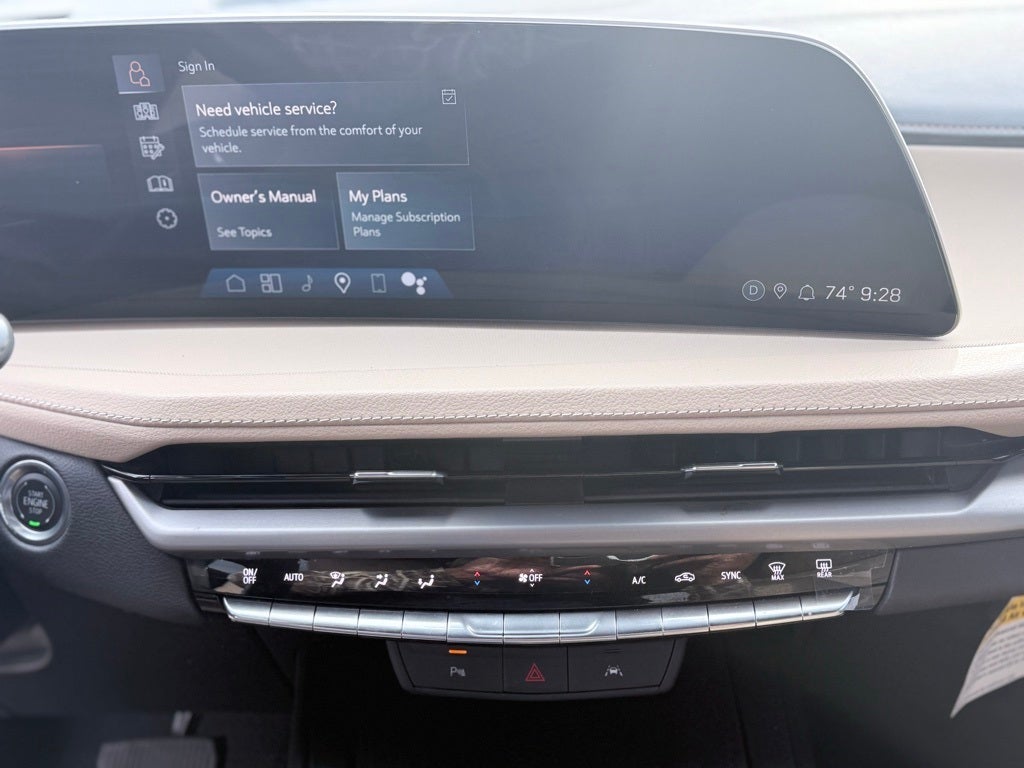 2024 Cadillac XT4 Luxury