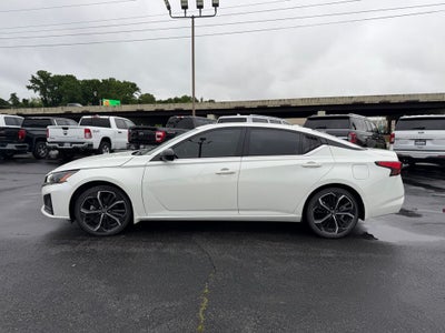 2023 Nissan Altima 2.5 SR