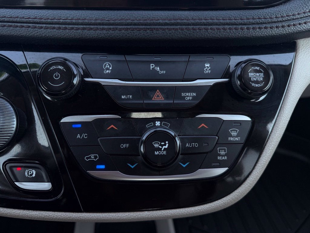 2020 Chrysler Pacifica Limited