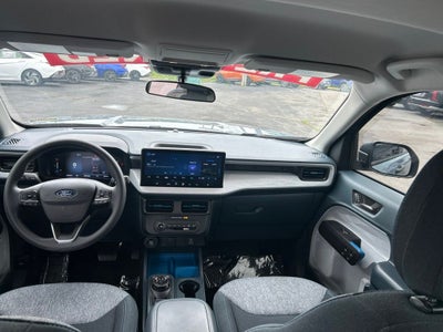 2025 Ford Maverick XLT 1-Owner / Clean Carfax / Apple CarPlay/Android Aut