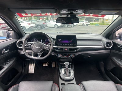 2023 Kia Forte GT 1-Owner / Navigation / Apple CarPlay & Android Aut