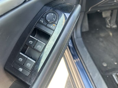 2024 Mazda Mazda CX-30 2.5 S Select Sport 1-Owner / Clean Carfax / MAZDA CONNECT Infotainmen