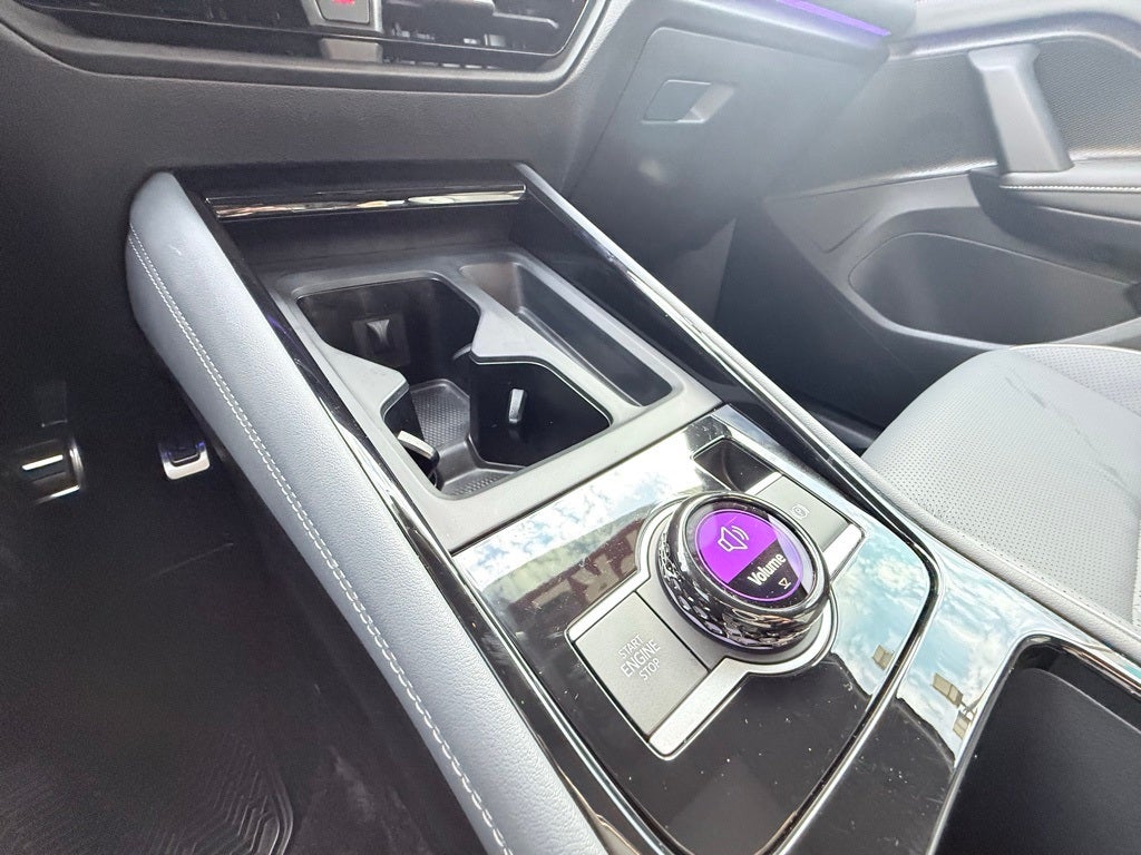 2026 Volkswagen Tiguan 2.0T SEL R-Line Turbo