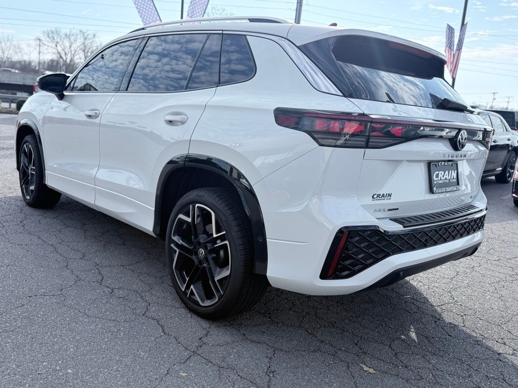 2026 Volkswagen Tiguan 2.0T SEL R-Line Turbo