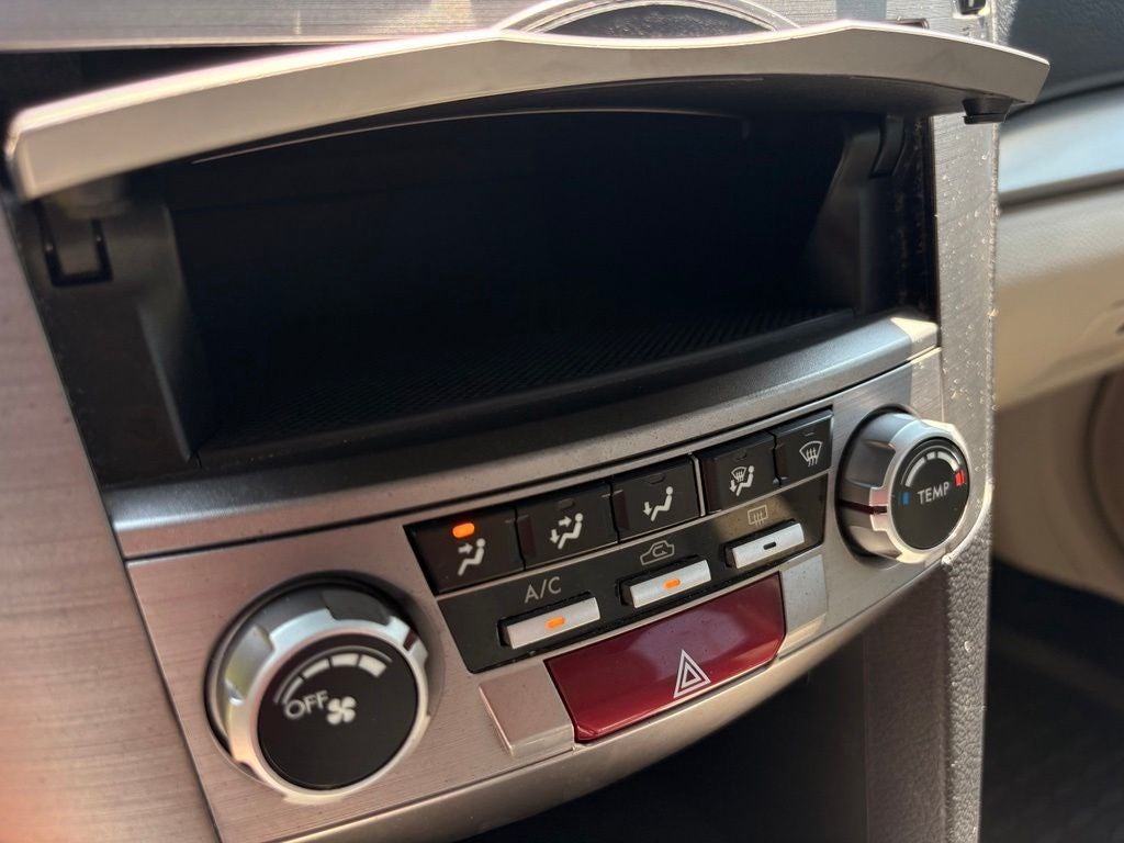 2010 Subaru Outback 2.5i Premium
