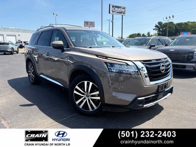 2023 Nissan Pathfinder Platinum