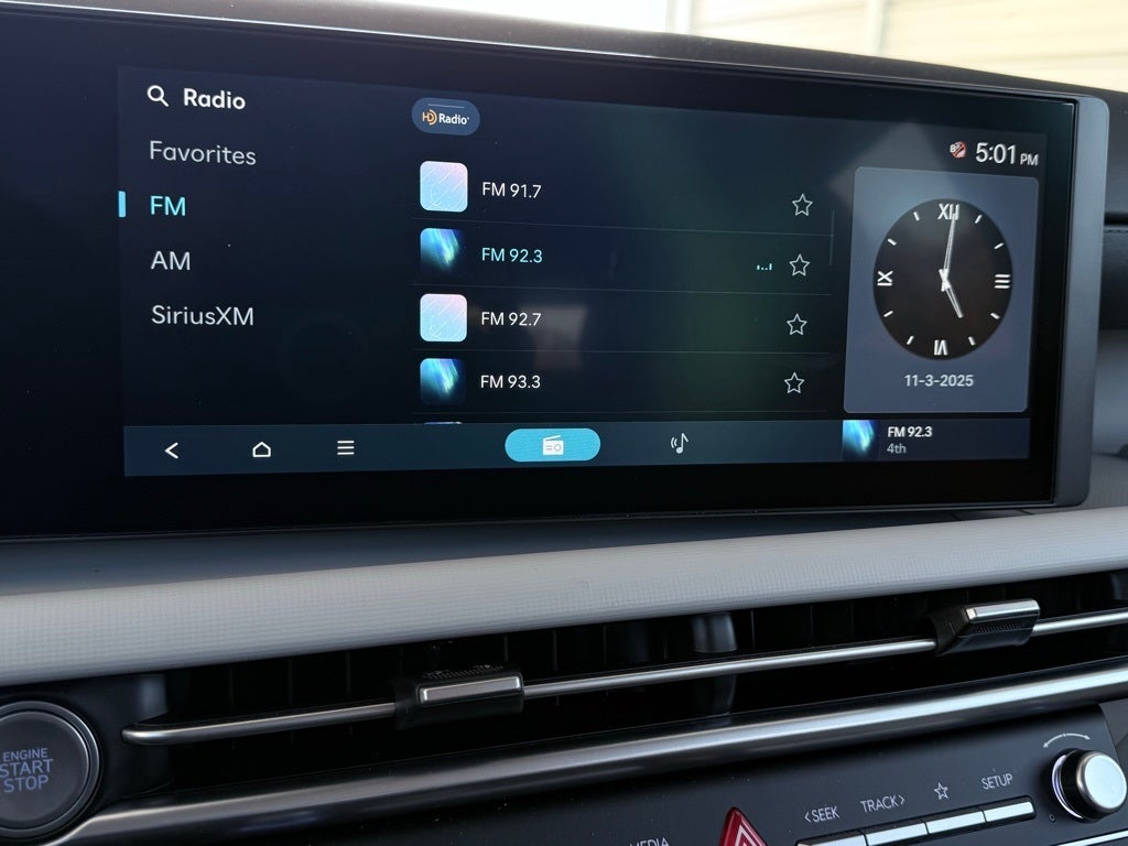 2025 Hyundai TUCSON SE FWD