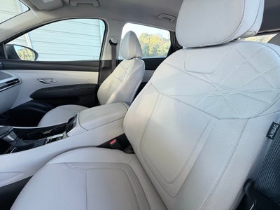 2025 Hyundai TUCSON SE FWD