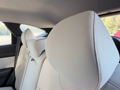 2025 Hyundai TUCSON SE FWD