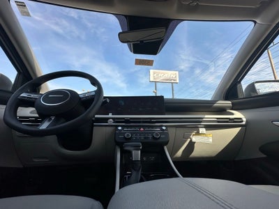 2025 Hyundai TUCSON SE