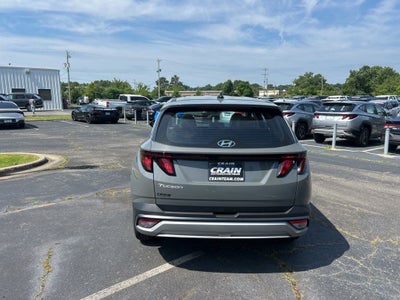 2026 Hyundai TUCSON SE