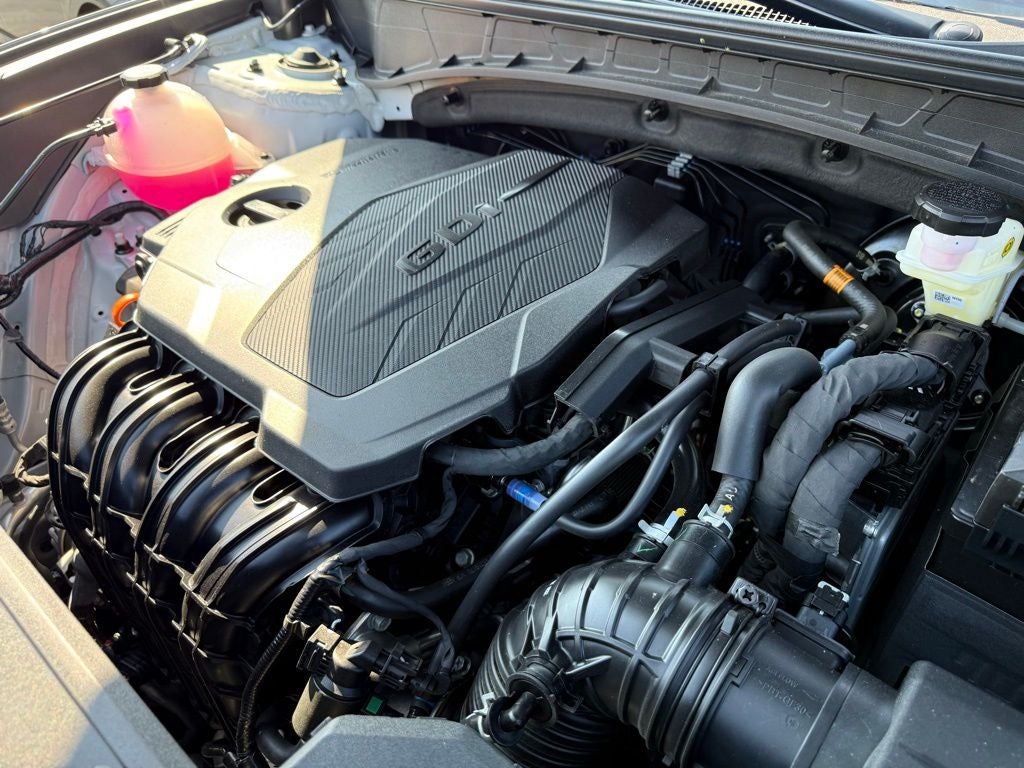 2025 Hyundai TUCSON SE