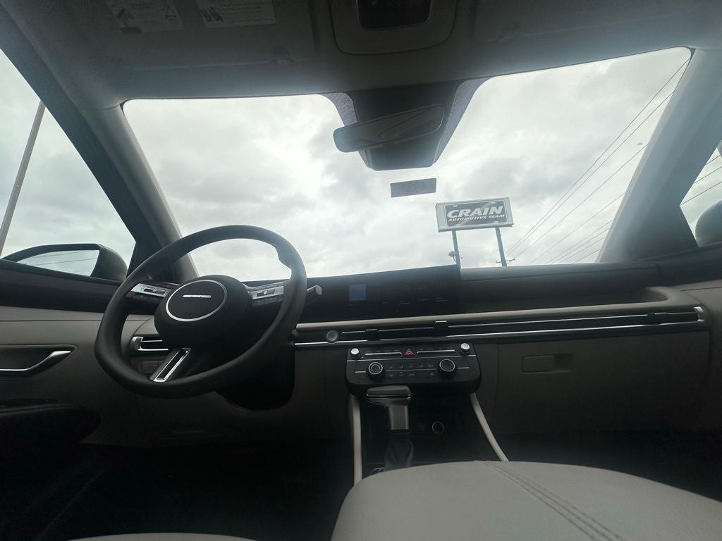 2025 Hyundai TUCSON SE