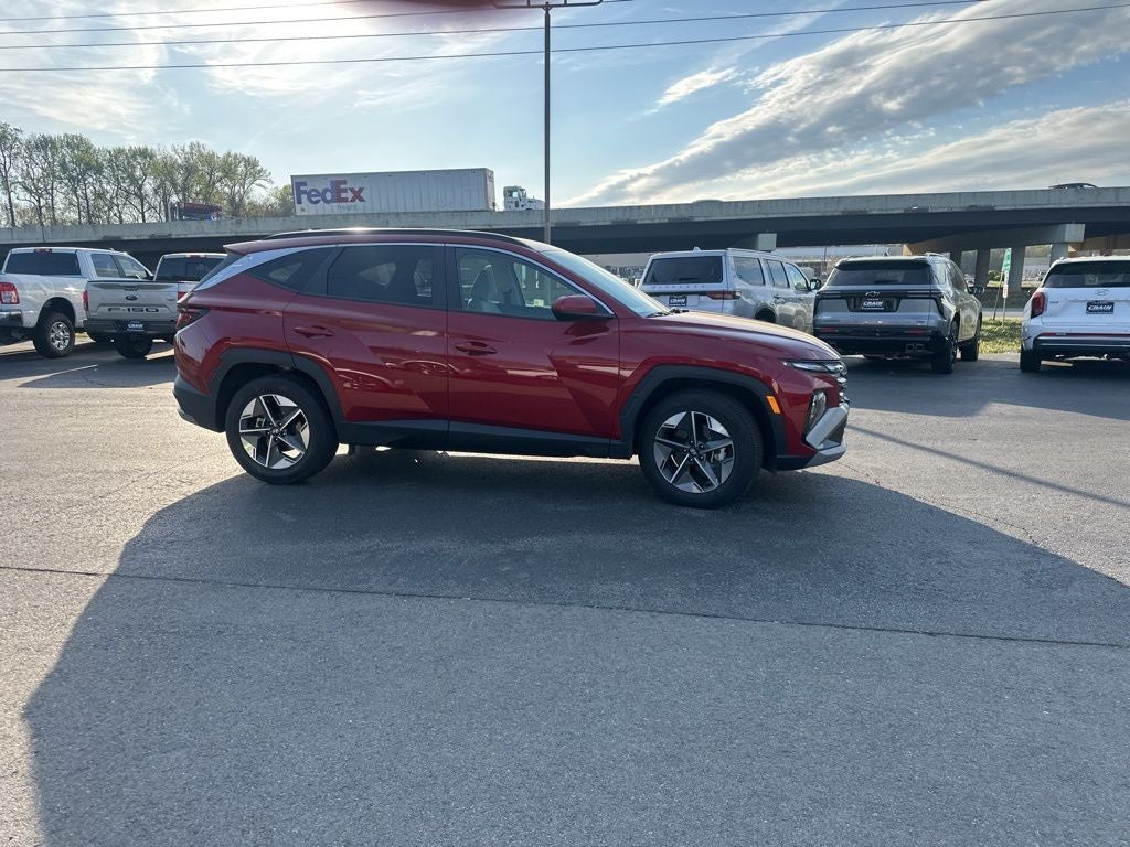 2025 Hyundai TUCSON SEL