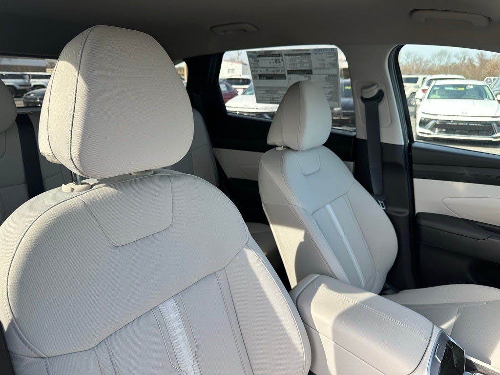 2026 Hyundai TUCSON SEL FWD