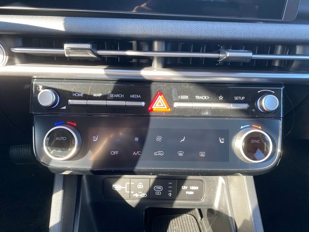 2026 Hyundai TUCSON SEL Premium FWD