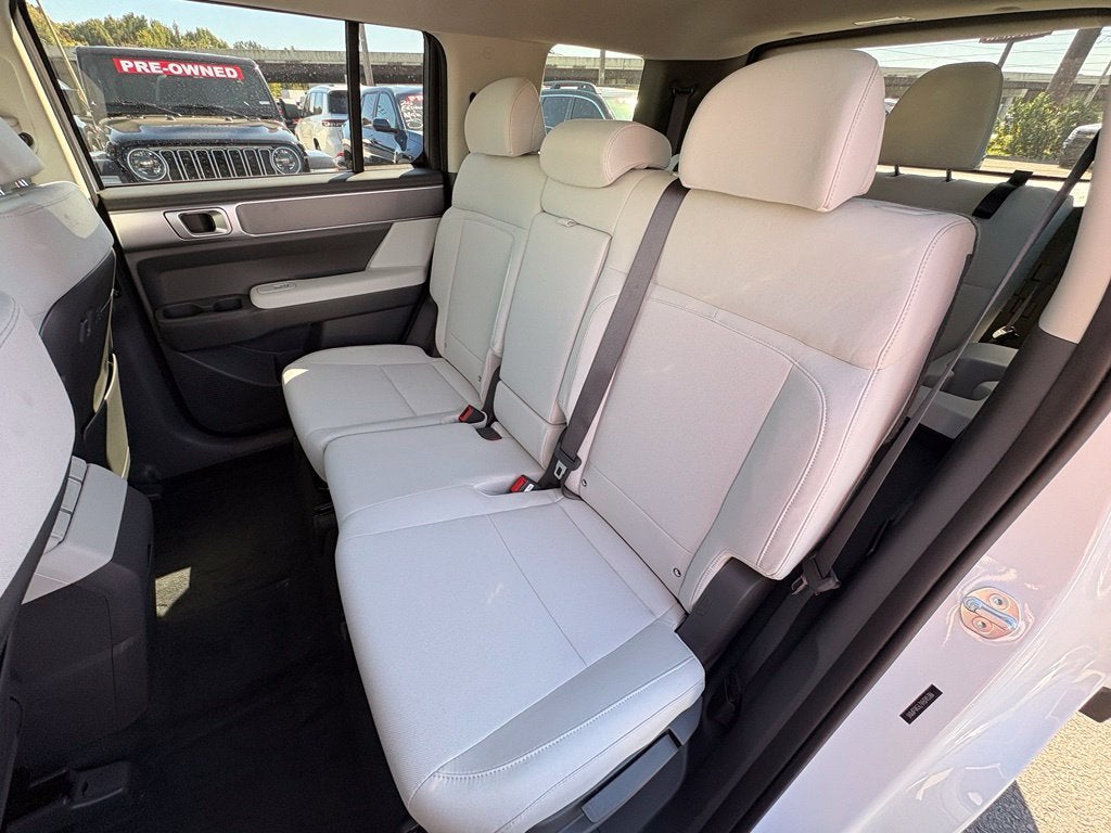 2027 Hyundai SANTA FE SE