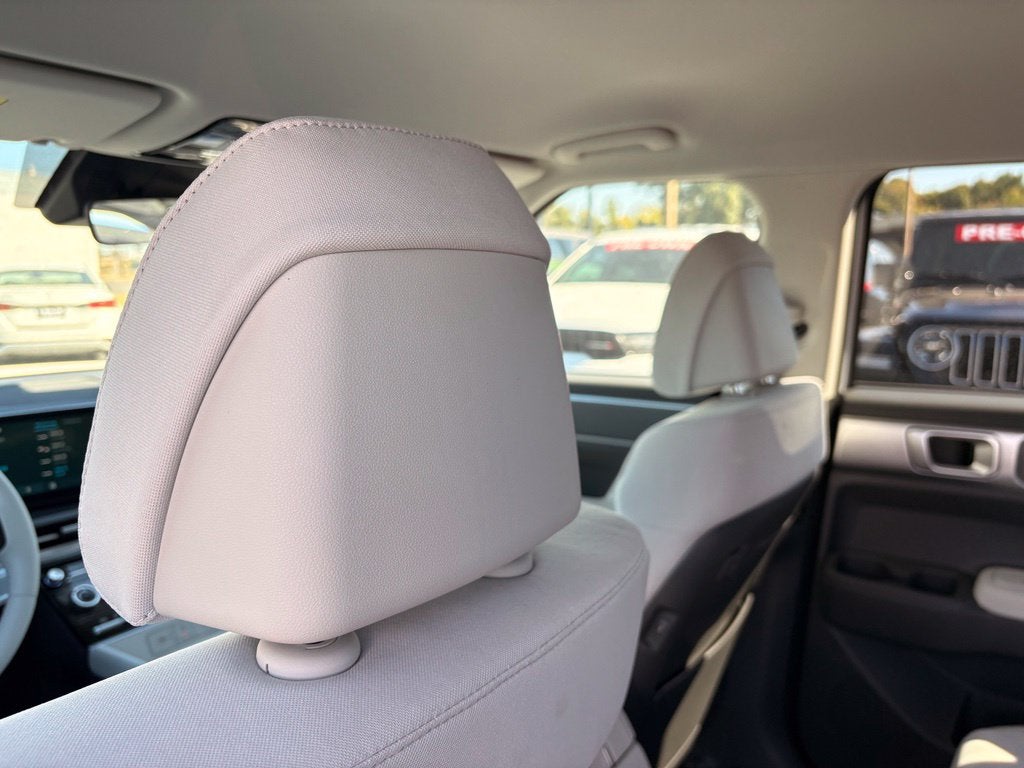 2027 Hyundai SANTA FE SE