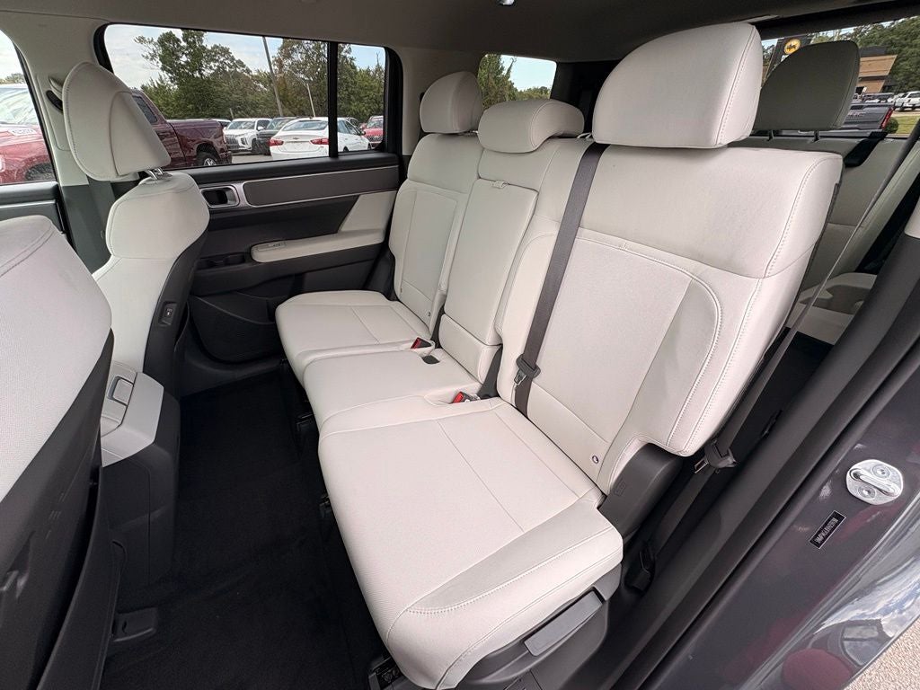 2027 Hyundai SANTA FE SE