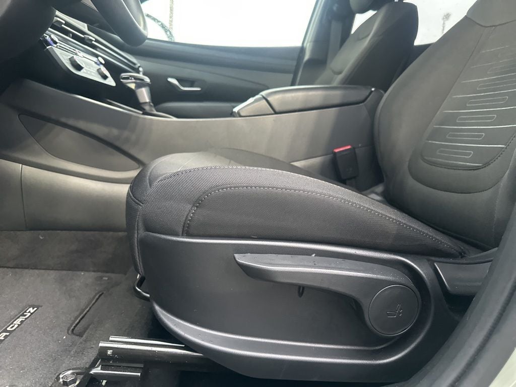 2025 Hyundai SANTA CRUZ SE