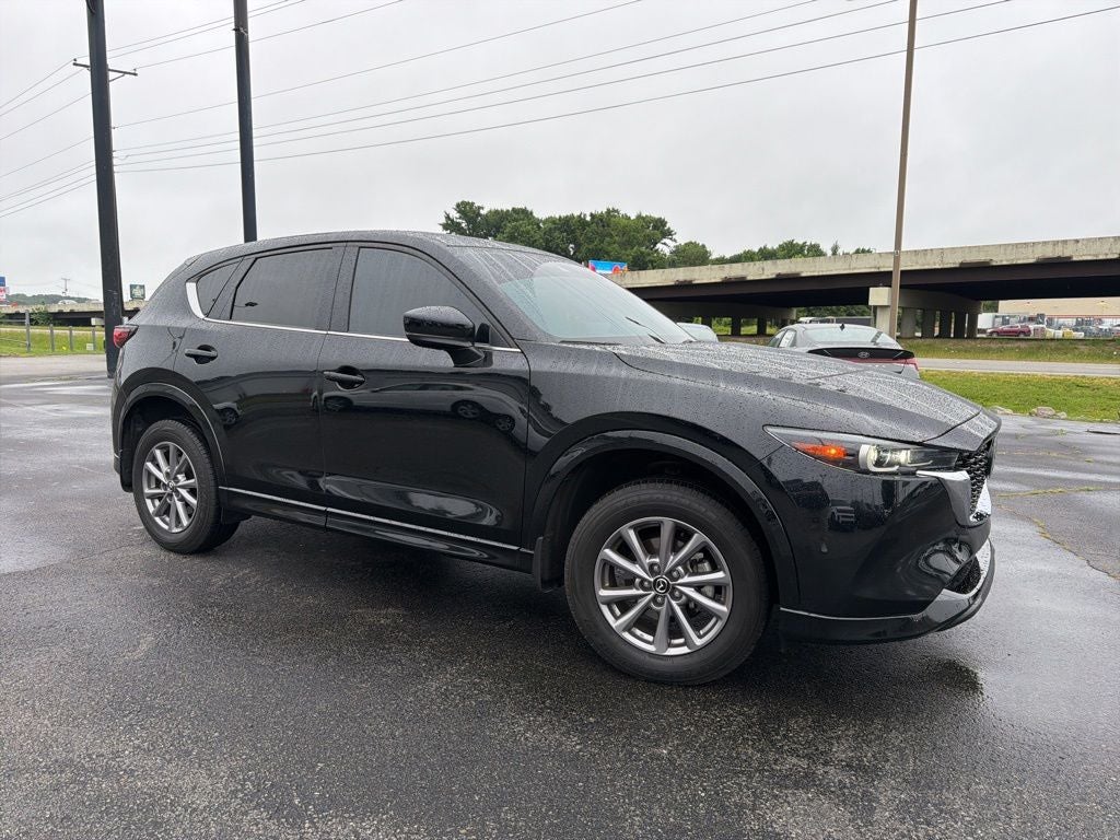 2024 Mazda Mazda CX-5 2.5 S Preferred Package One Owner / Power Sunroof / Power Liftgate