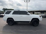 2023 Toyota 4Runner SR5 Premium LIFTED!! / 1-OWNER / CLEAN CAR-FAX