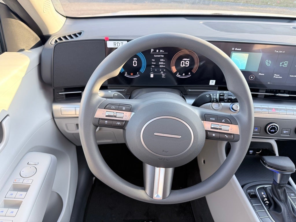 2026 Hyundai KONA SE FWD