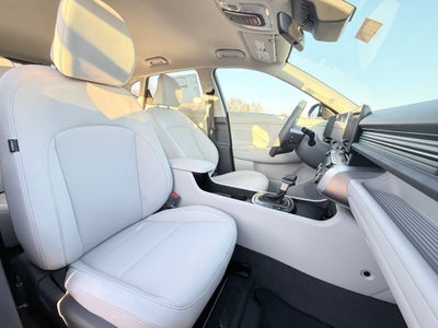 2026 Hyundai KONA SE FWD