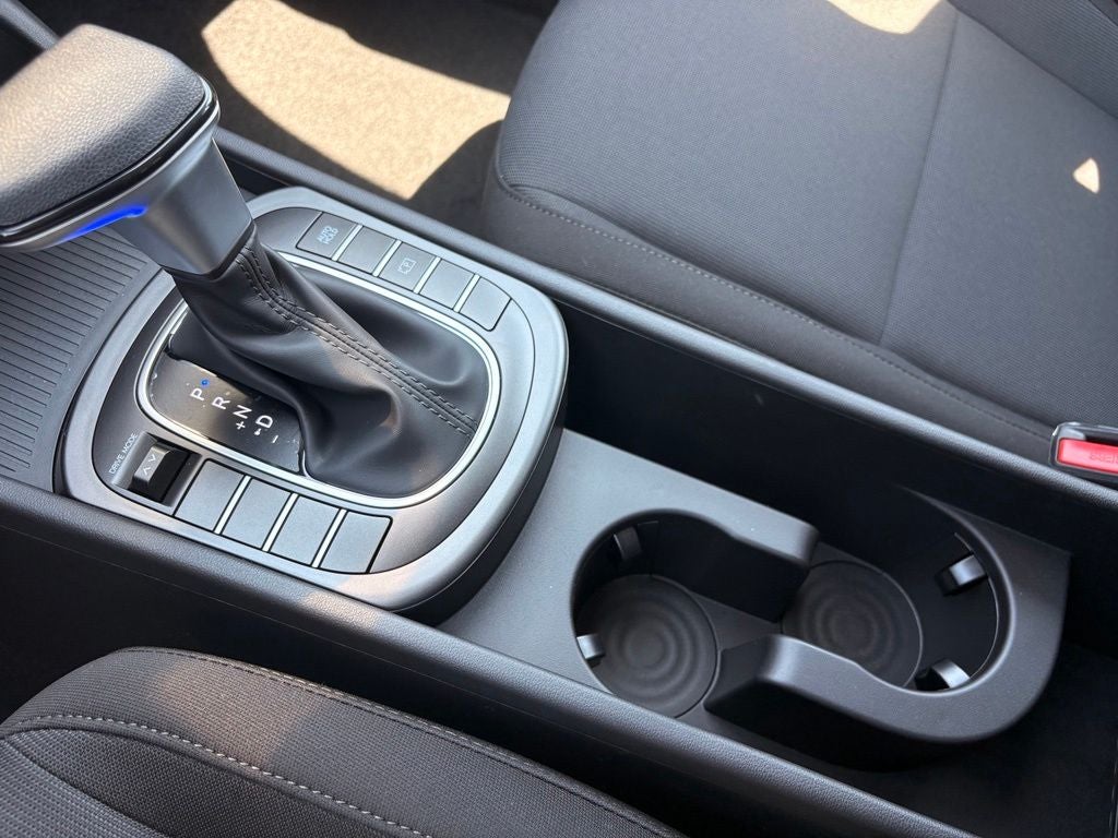 2027 Hyundai KONA SE