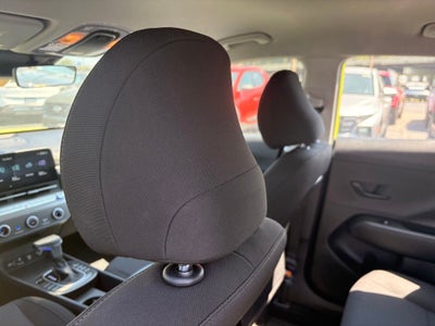 2027 Hyundai KONA SE