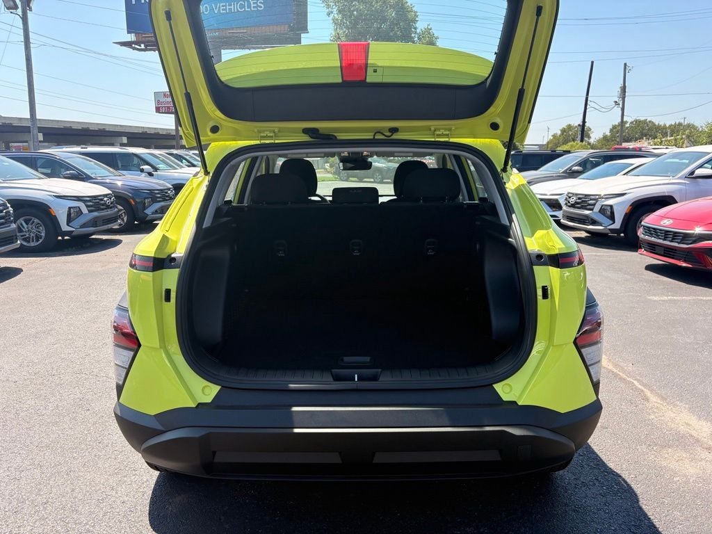 2027 Hyundai KONA SE