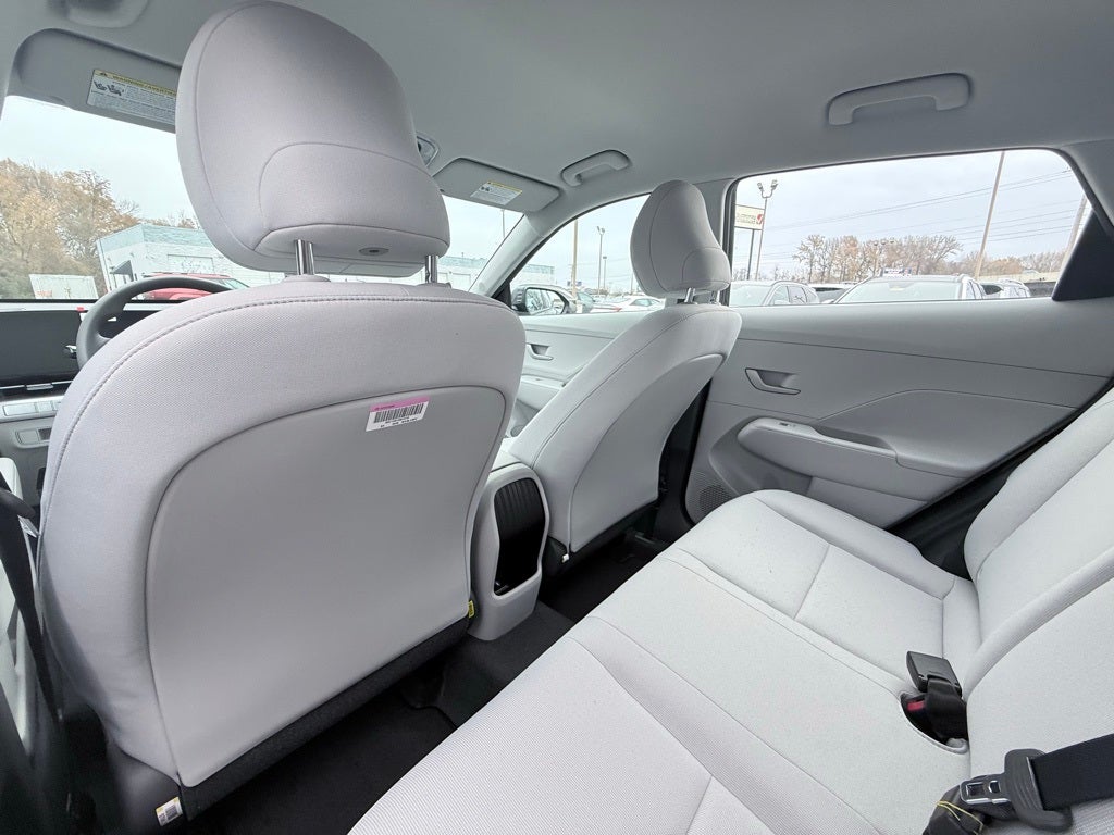 2026 Hyundai KONA SE FWD