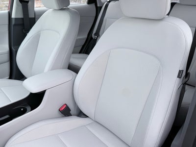 2026 Hyundai KONA SE FWD