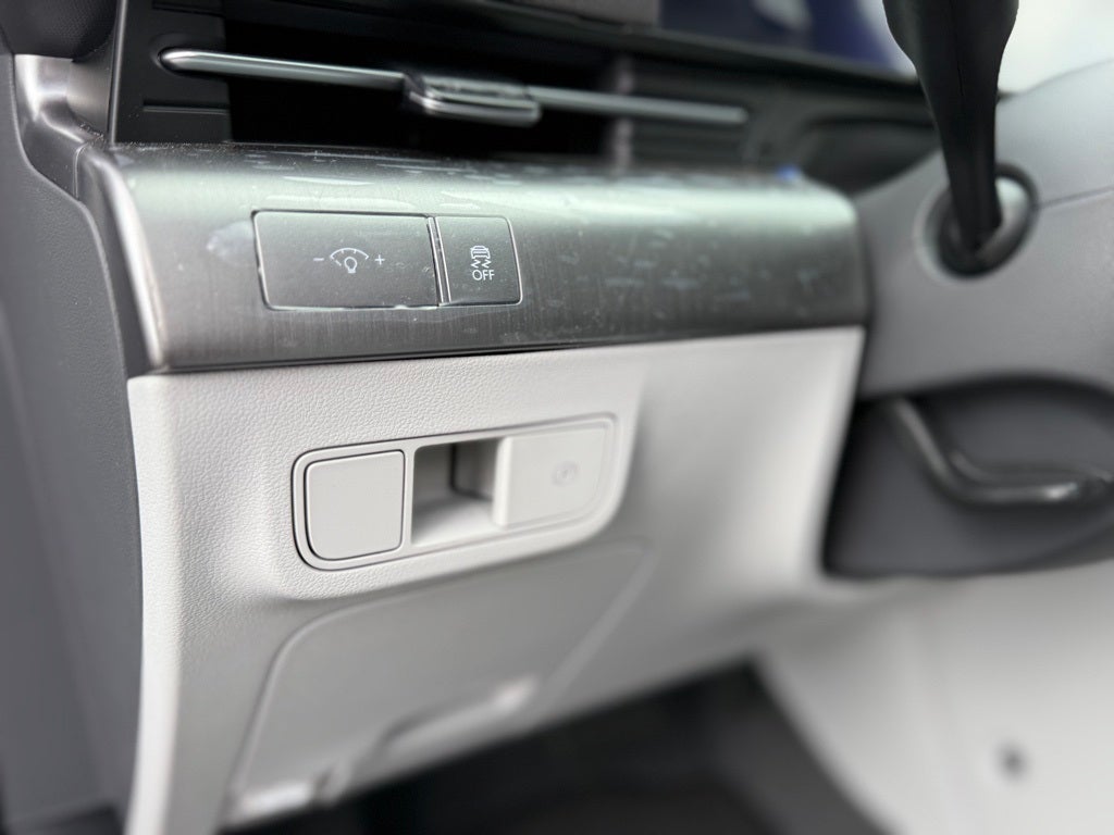 2025 Hyundai KONA ELECTRIC SEL