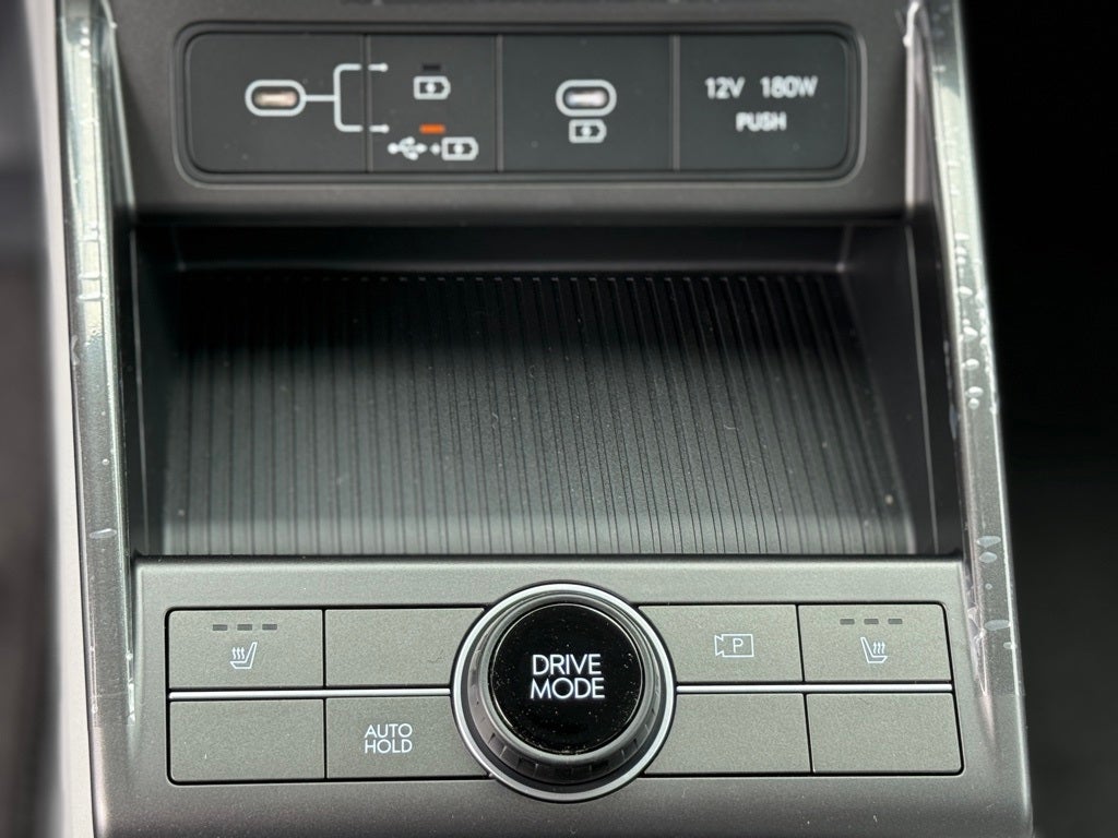 2025 Hyundai KONA ELECTRIC SEL