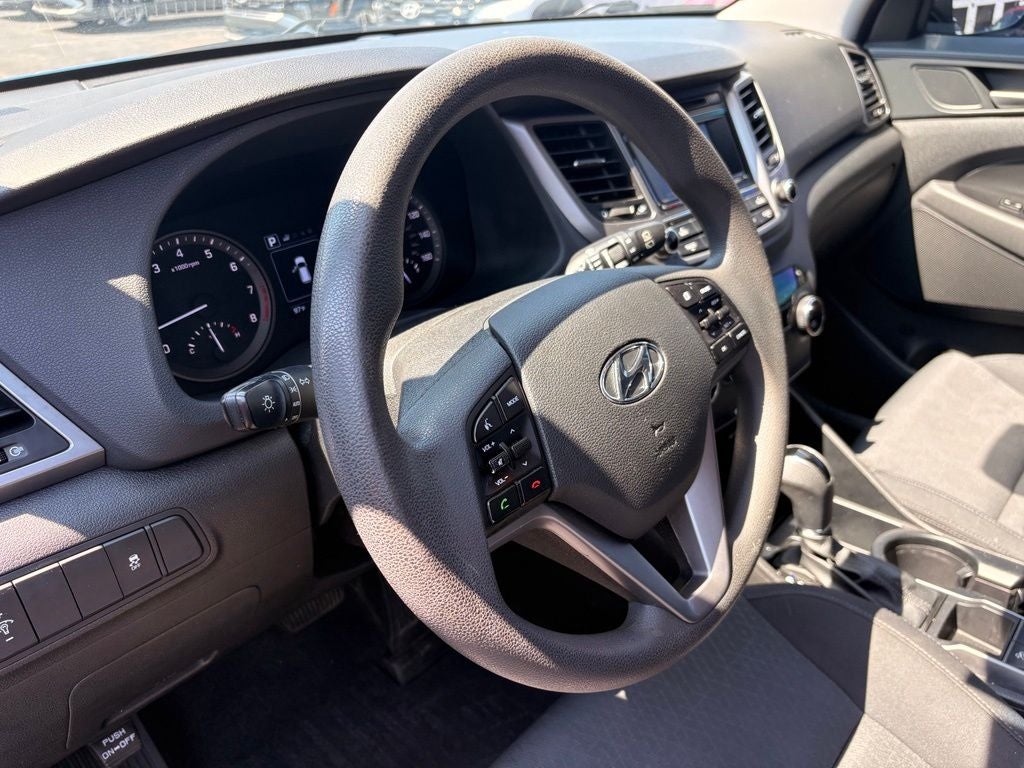 2018 Hyundai TUCSON SE